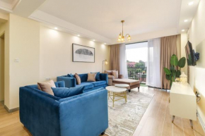 2 BR Condo with a balcony, pool&gym